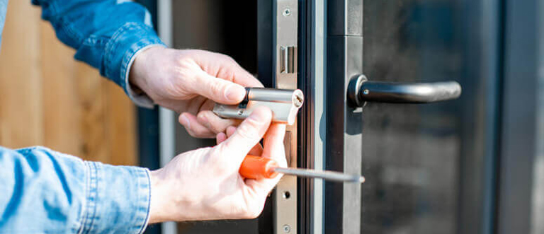 Commercial Locksmith Alondra Park
